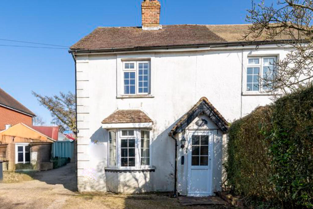 3 bed Semi Detached for rent in Crowborough. From Peter Oliver Homes - Uckfield