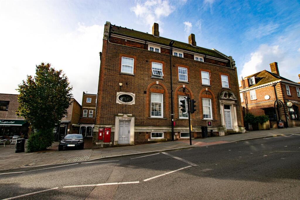 1 bed 1st Floor Flat for rent in Uckfield. From Peter Oliver Homes - Uckfield 1 bed 1st Floor Flat for rent in Uckfield. From Peter Oliver Homes - Uckfield