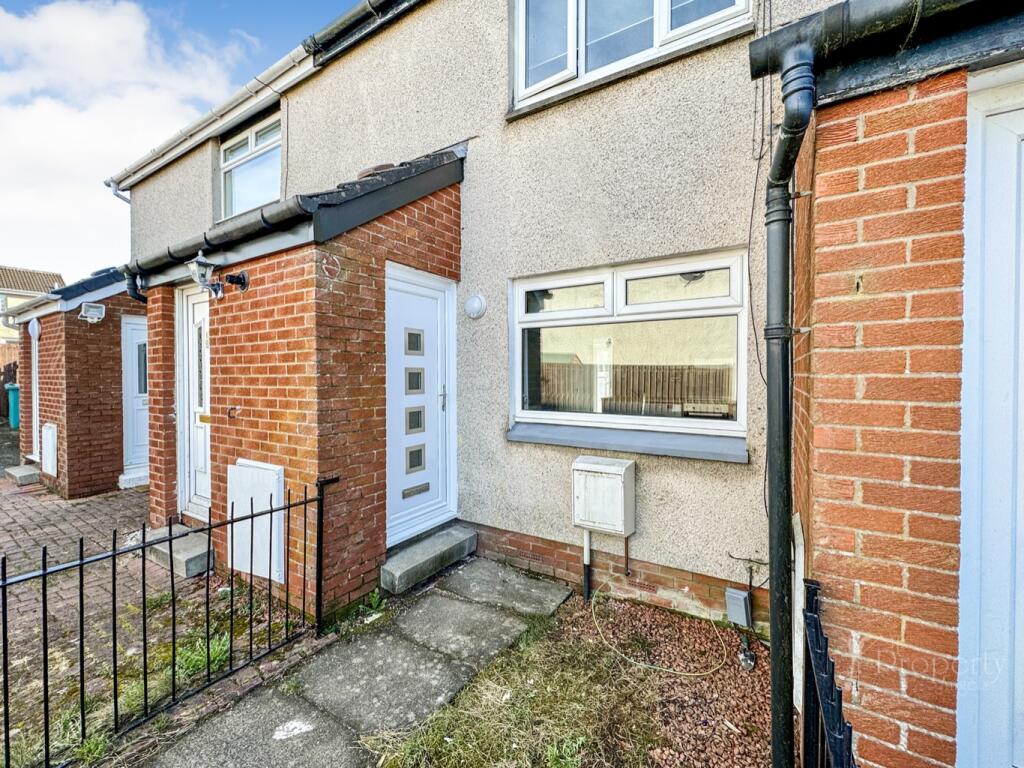 2 bed 1st Floor Flat for rent in Bellshill. From Property Angels International - Bothwell