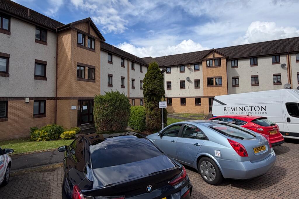 4 bed 1st Floor Flat for rent in Hamilton. From Property Angels International - Bothwell 4 bed 1st Floor Flat for rent in Hamilton. From Property Angels International - Bothwell
