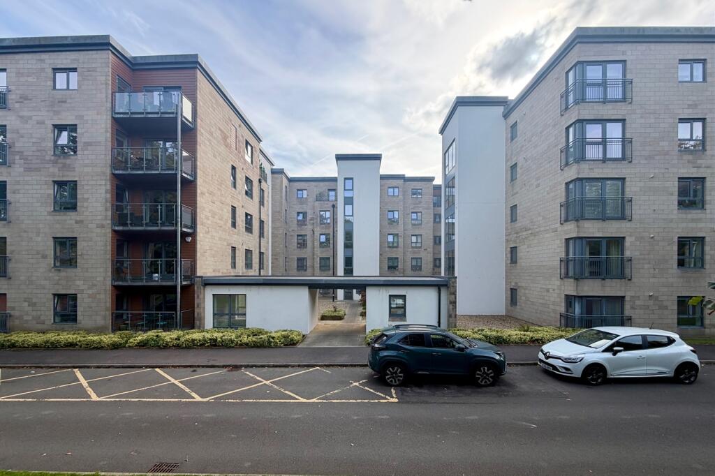 2 bed Apartment for rent in Hamilton. From Property Angels International - Bothwell
