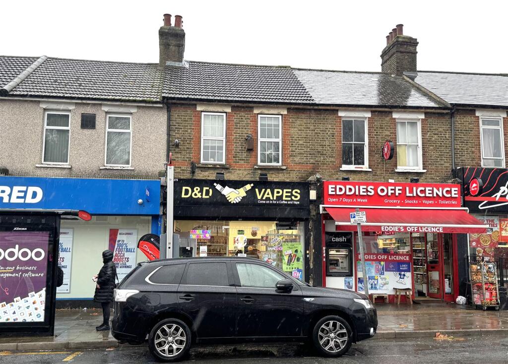 1 bed 1st Floor Flat for rent in Erith. From Parris Residential