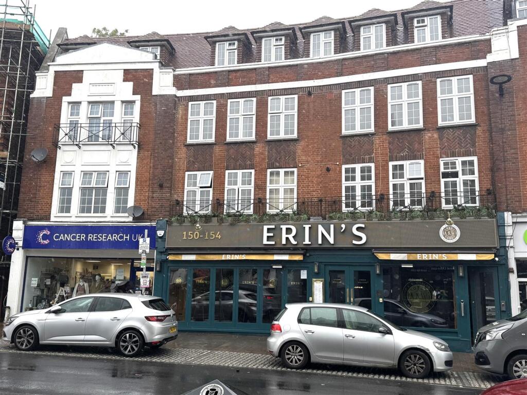2 bed 1st Floor Flat for rent in Beckenham. From Parris Residential