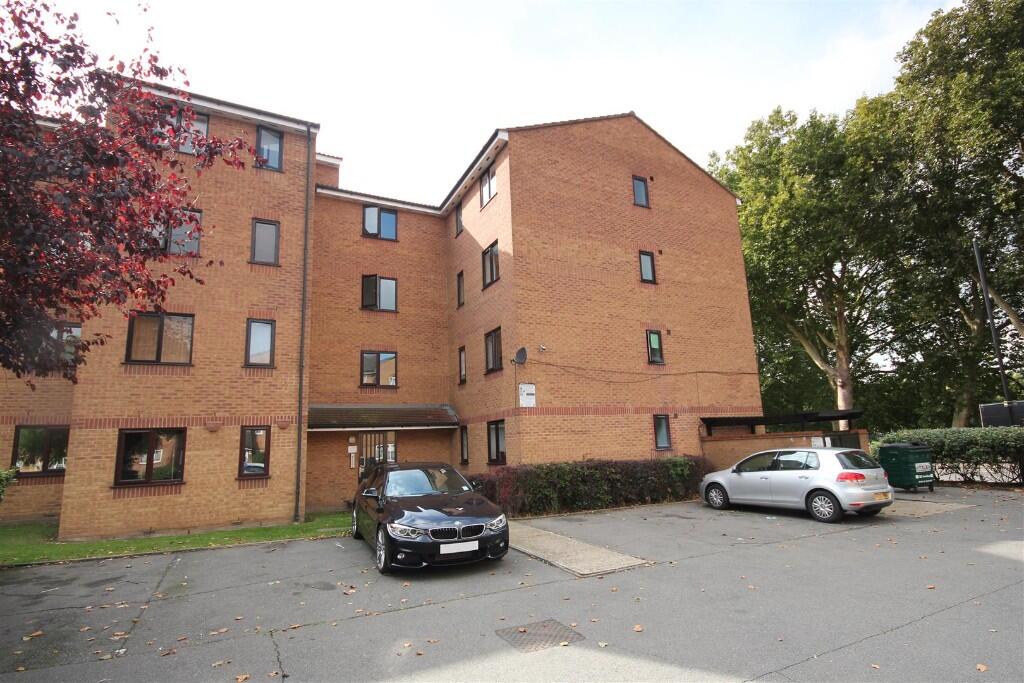 0 bed 1st Floor Flat for rent in London. From Oppida - Surrey Quays - Lettings 0 bed 1st Floor Flat for rent in London. From Oppida - Surrey Quays - Lettings