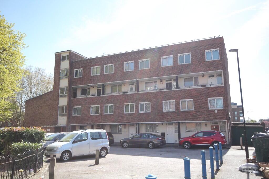 3 bed Annexe for rent in London. From Oppida - Surrey Quays - Lettings