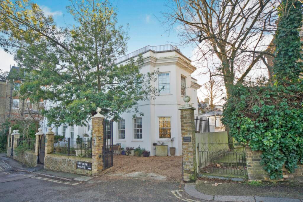 3 bed End of Terrace for rent in London. From Oppida - Surrey Quays - Lettings 3 bed End of Terrace for rent in London. From Oppida - Surrey Quays - Lettings