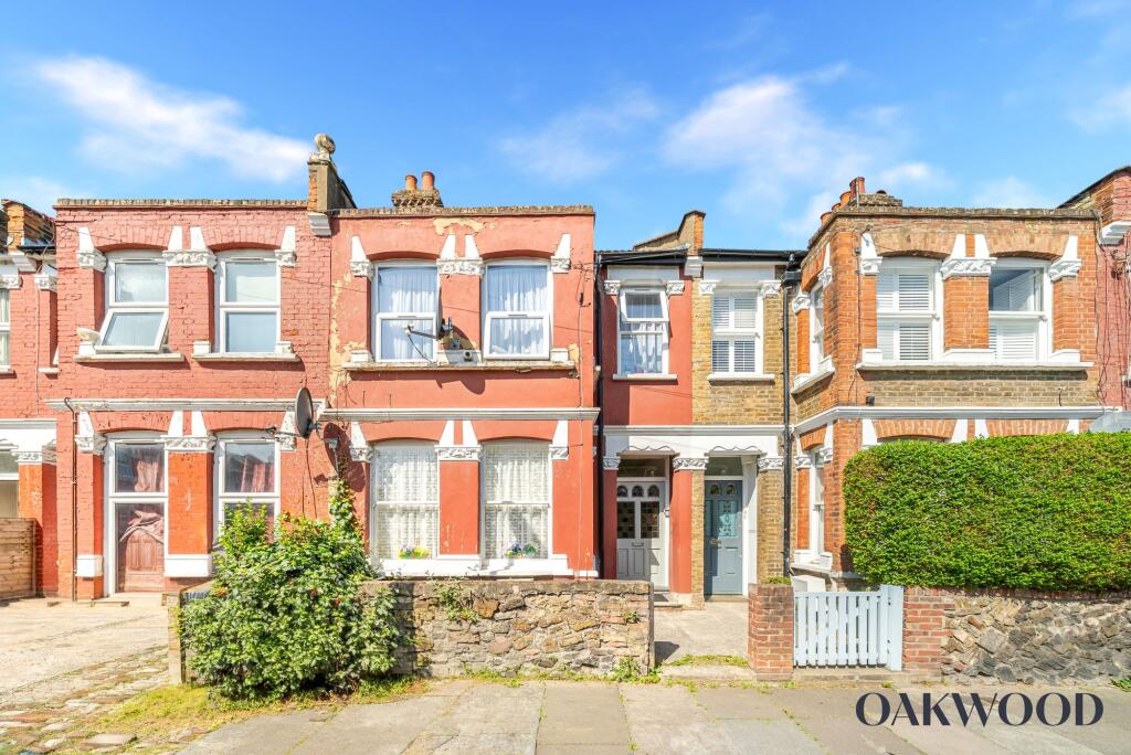 2 bed 1st Floor Flat for rent in Tottenham. From Oakwood - Stoke Newington