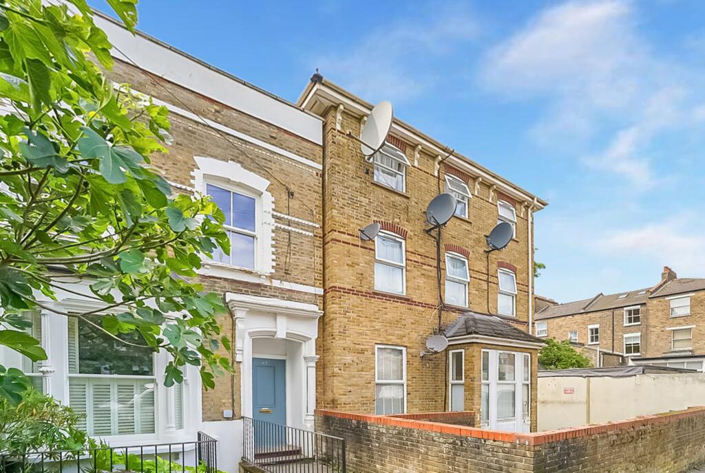 2 bed Apartment for rent in Stoke Newington. From Oakwood - Stoke Newington