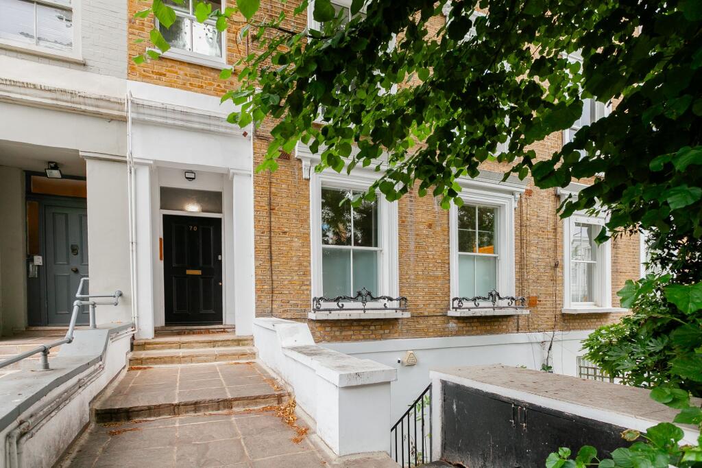 2 bed 1st Floor Flat for rent in Islington. From Oakwood - Stoke Newington