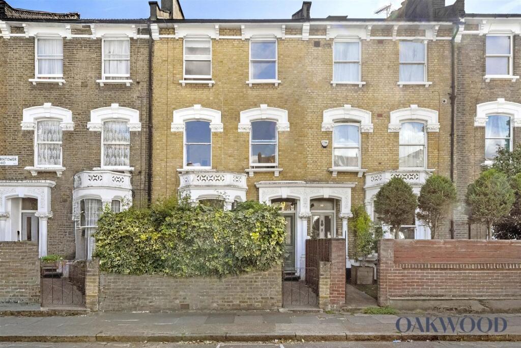 1 bed 1st Floor Flat for rent in Stoke Newington. From Oakwood - Stoke Newington