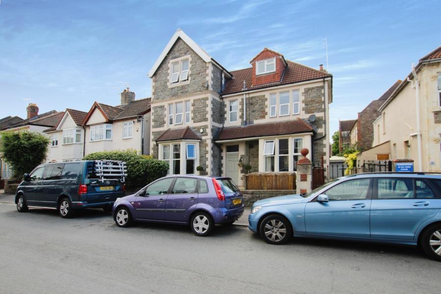 1 bed 1st Floor Flat for rent in Stapleton. From Ocean - Bishopston