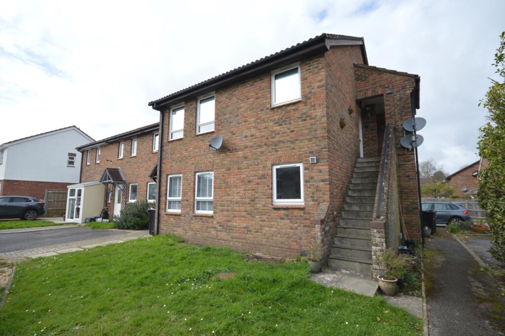 0 bed Studio for rent in Walhampton. From Hayward Fox - Lymington