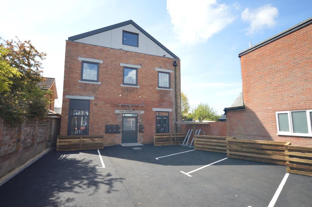 1 bed Apartment for rent in Lymington. From Hayward Fox - Lymington