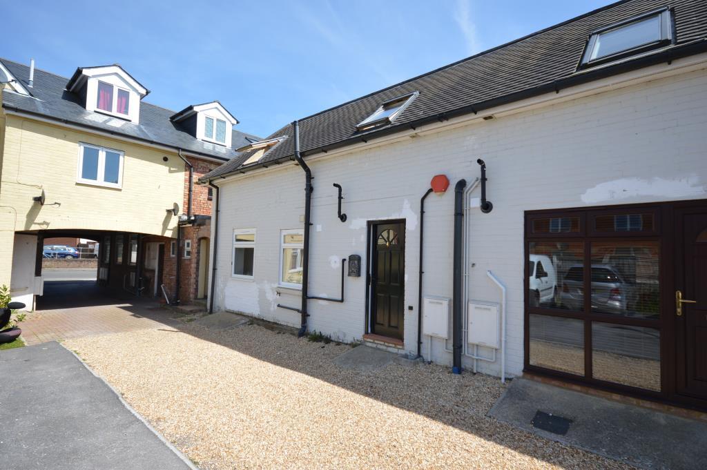 2 bed Apartment for rent in Lymington. From Hayward Fox - Lymington 2 bed Apartment for rent in Lymington. From Hayward Fox - Lymington