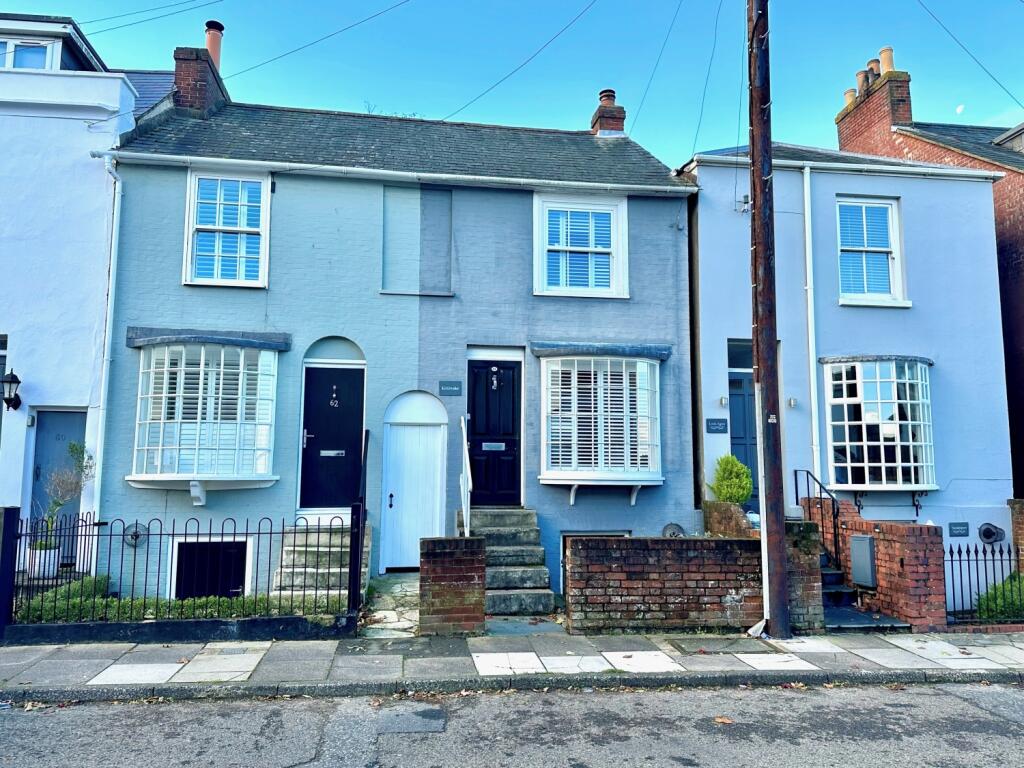 2 bed End of Terrace for rent in Lymington. From Hayward Fox - Lymington