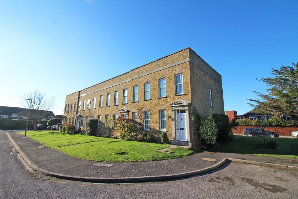 2 bed 1st Floor Flat for rent in Milford on Sea. From Hayward Fox - Lymington 2 bed 1st Floor Flat for rent in Milford on Sea. From Hayward Fox - Lymington