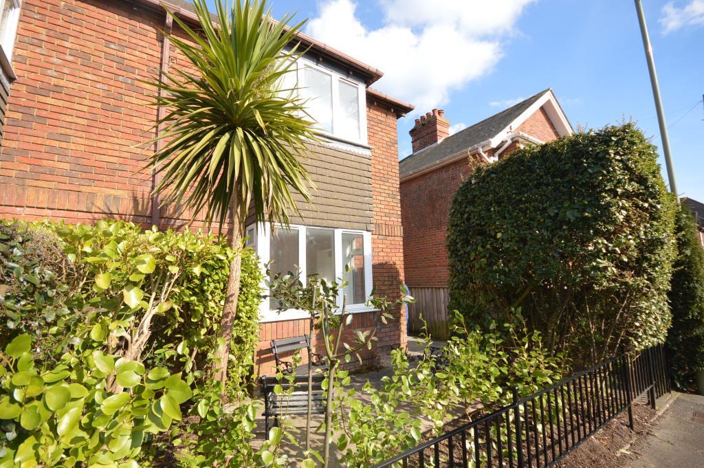 1 bed Detached for rent in Lymington. From Hayward Fox - Lymington