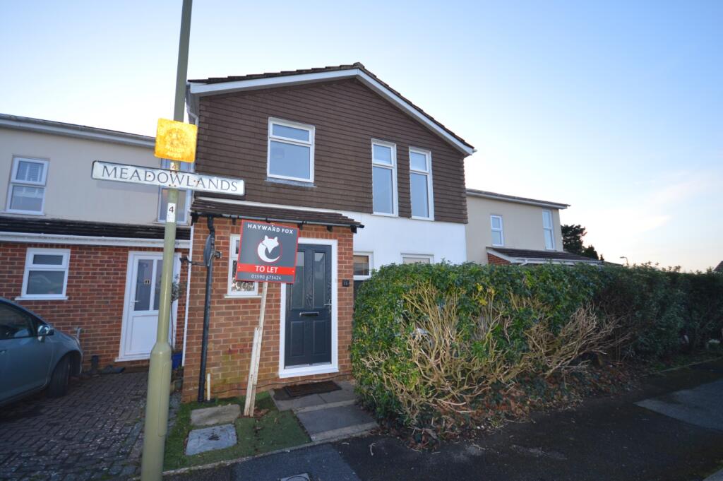 3 bed Mid Terraced House for rent in Lymington. From Hayward Fox - Lymington