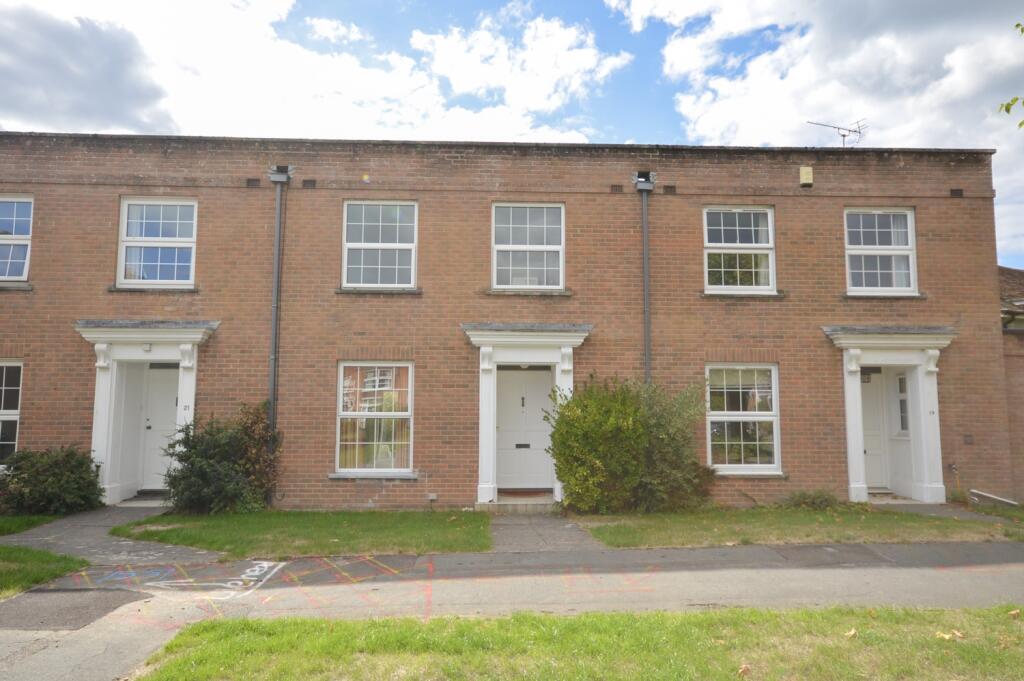 3 bed Mid Terraced House for rent in Lymington. From Hayward Fox - Lymington 3 bed Mid Terraced House for rent in Lymington. From Hayward Fox - Lymington