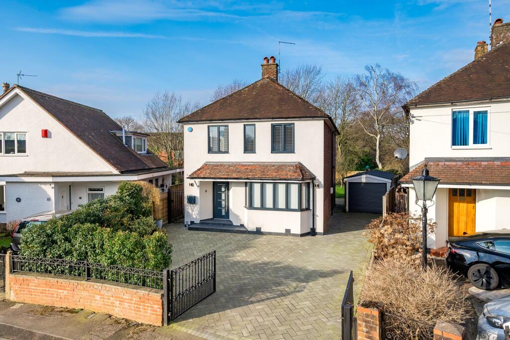 4 bed Detached for rent in Alderley Edge. From Michael J Chapman - Alderley Edge