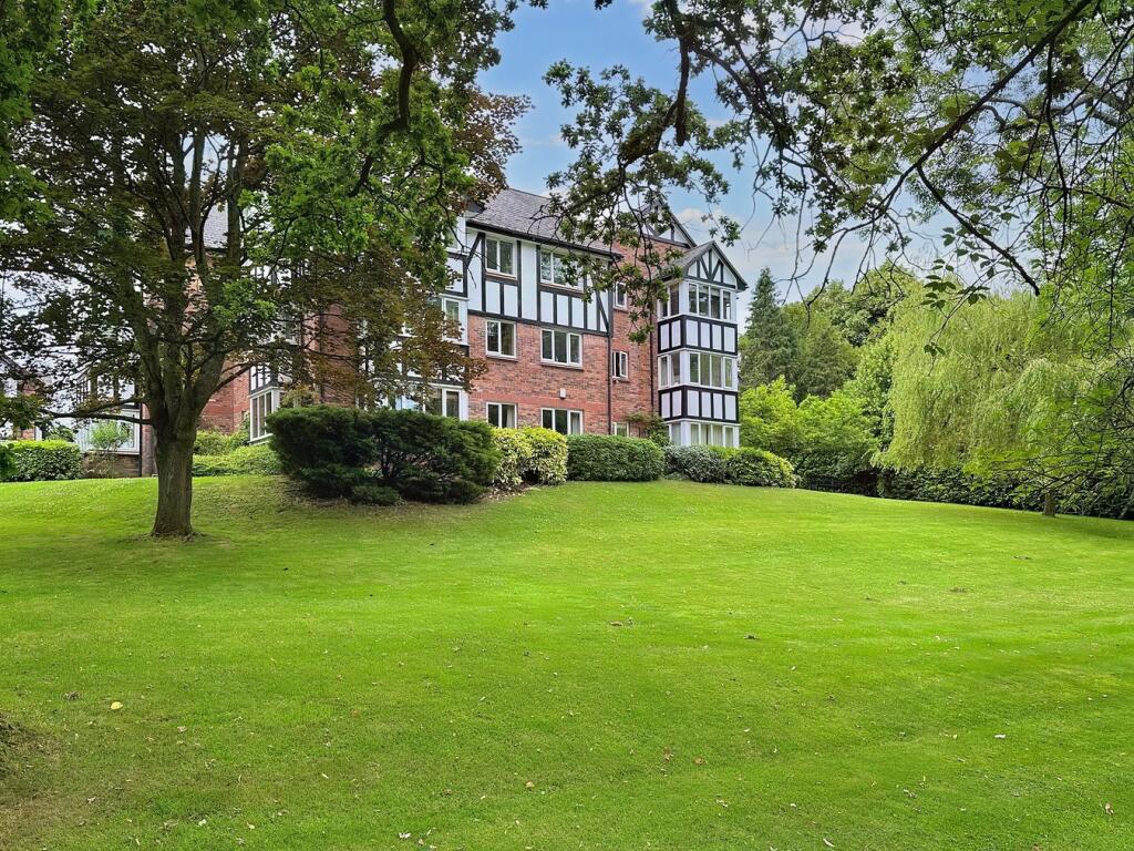 2 bed Apartment for rent in Alderley Edge. From Michael J Chapman - Alderley Edge