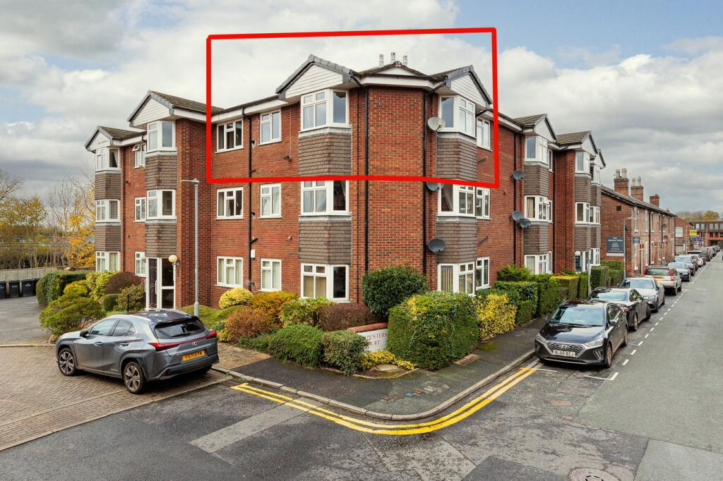 2 bed Apartment for rent in Alderley Edge. From Michael J Chapman - Alderley Edge