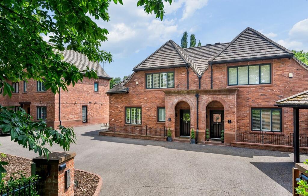 5 bed Semi Detached for rent in Alderley Edge. From Michael J Chapman - Alderley Edge