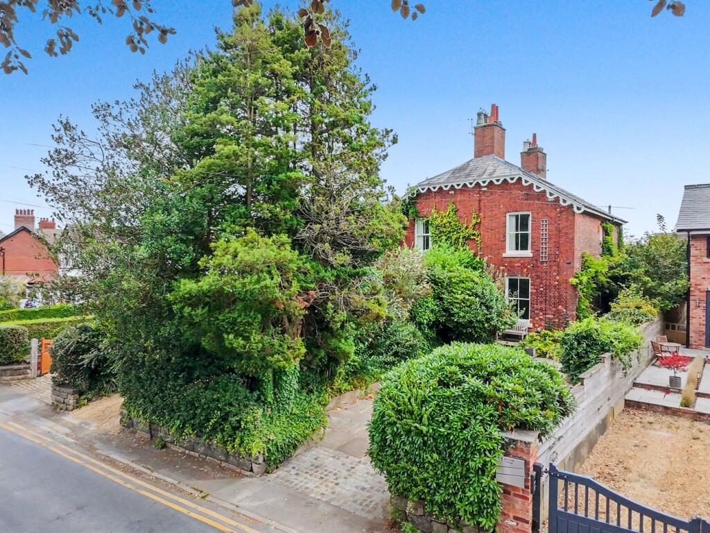 4 bed Semi Detached for rent in Alderley Edge. From Michael J Chapman - Alderley Edge 4 bed Semi Detached for rent in Alderley Edge. From Michael J Chapman - Alderley Edge