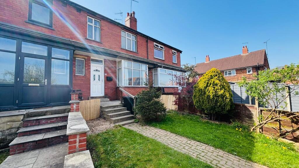 3 bed Mid Terraced House for rent in Leeds. From Kath Wells Estate Agents - Wortley
