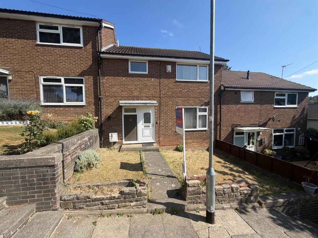 3 bed Town House for rent in Troydale. From Kath Wells Estate Agents - Wortley 3 bed Town House for rent in Troydale. From Kath Wells Estate Agents - Wortley