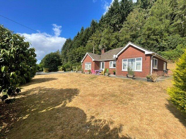 3 bed Bungalow for rent in Bwlch-y-cibau. From Morris Marshall & Poole - Newtown 3 bed Bungalow for rent in Bwlch-y-cibau. From Morris Marshall & Poole - Newtown