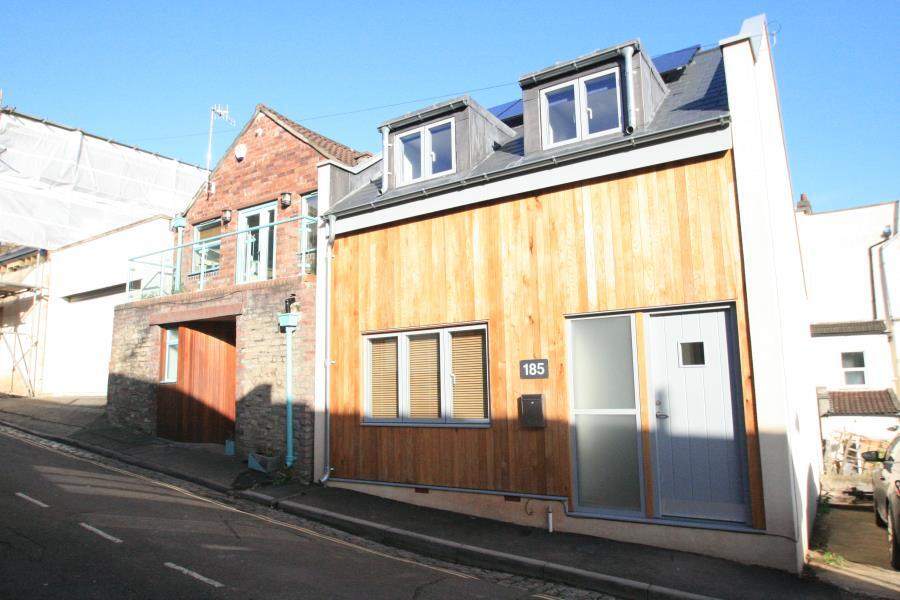 2 bed End of Terrace for rent in Bristol. From Ocean - Land & New Homes