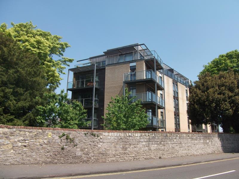 1 bed Apartment for rent in Bristol. From Ocean - Land & New Homes