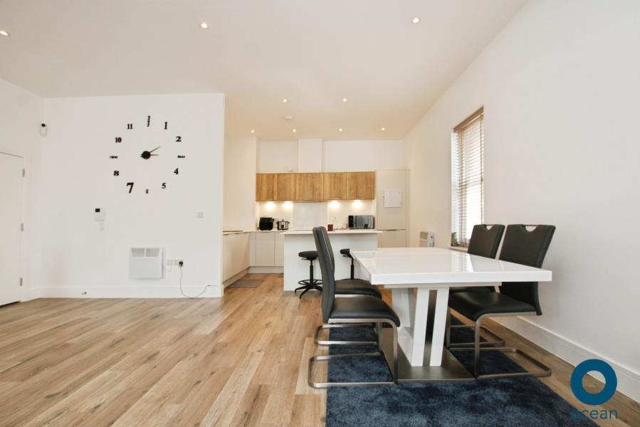 2 bed Apartment for rent in Leigh Woods. From Ocean - Land & New Homes