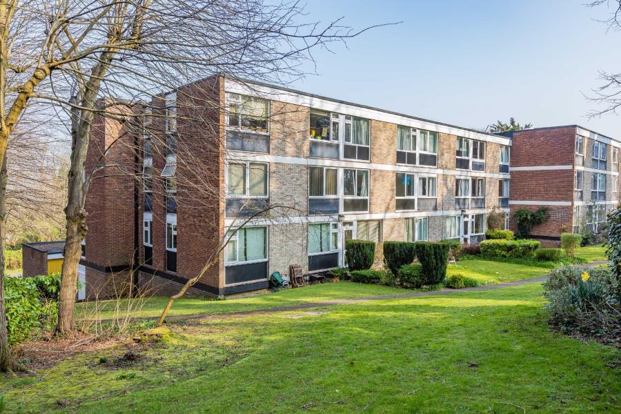 3 bed Apartment for rent in Hallen. From Ocean - Land & New Homes 3 bed Apartment for rent in Hallen. From Ocean - Land & New Homes