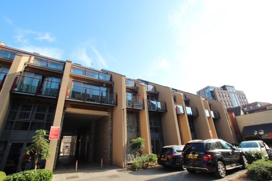 2 bed Apartment for rent in Bristol. From Ocean - Land & New Homes