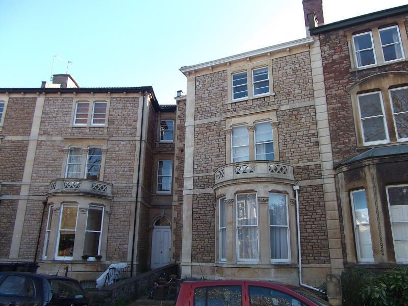 1 bed Apartment for rent in Leigh Woods. From Ocean - Land & New Homes