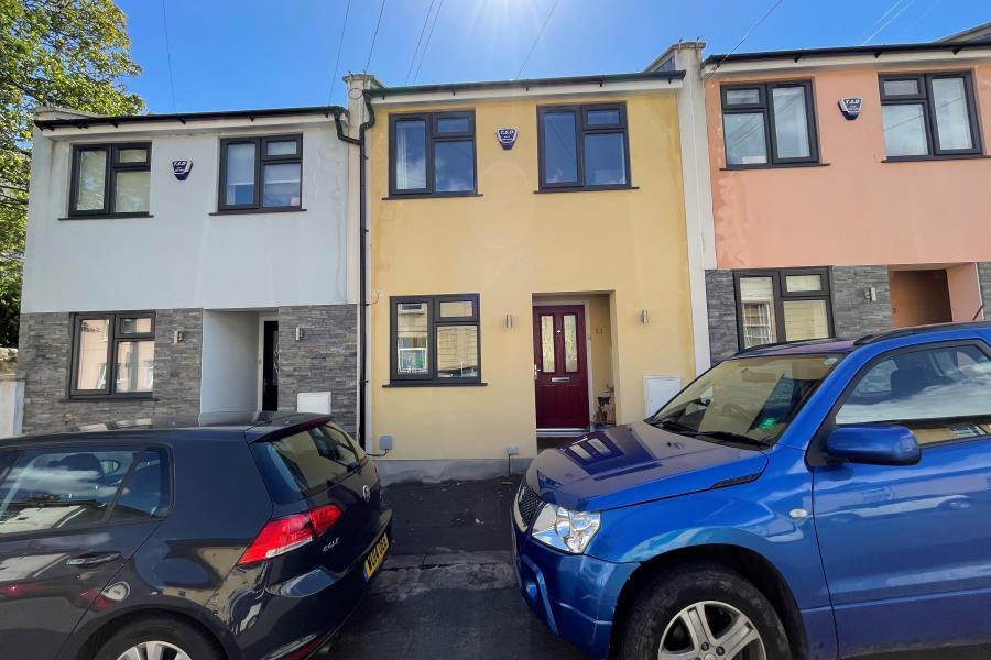 2 bed Mid Terraced House for rent in Bristol. From Ocean - Land & New Homes 2 bed Mid Terraced House for rent in Bristol. From Ocean - Land & New Homes