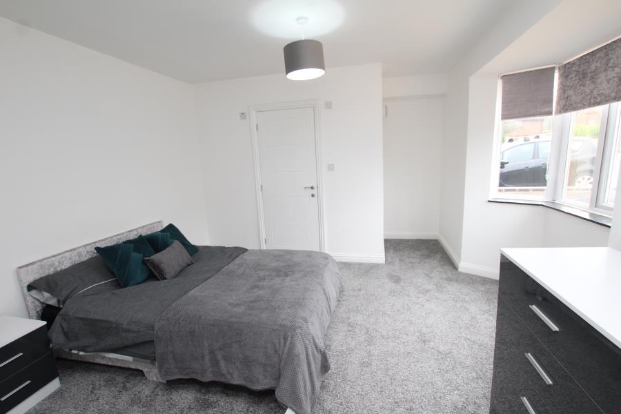 1 bed House Share for rent in Broomhill. From Ocean - Downend