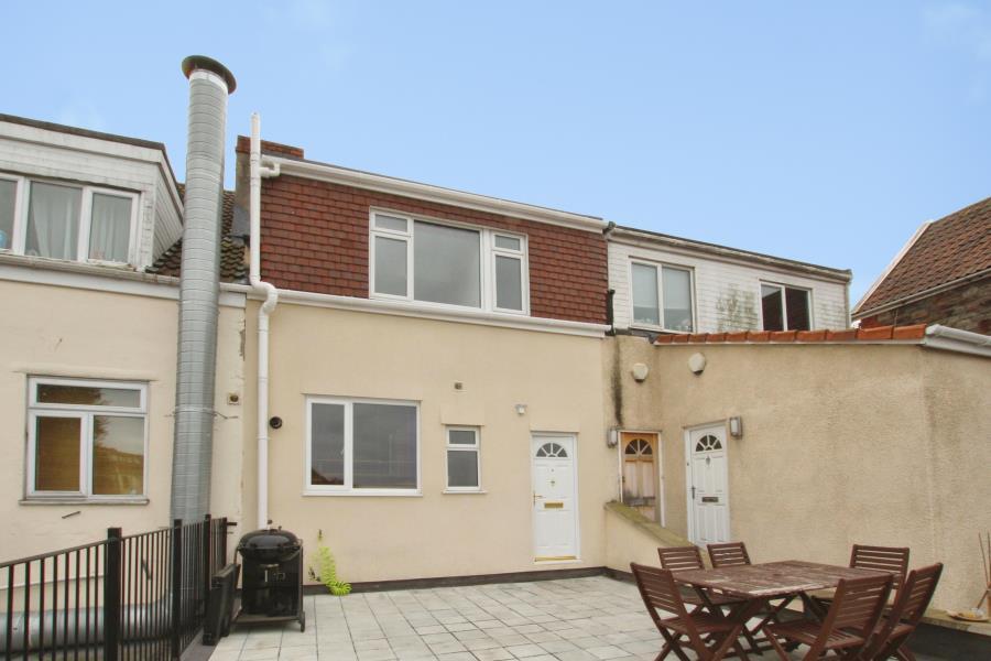 3 bed Annexe for rent in Stapleton. From Ocean - Downend