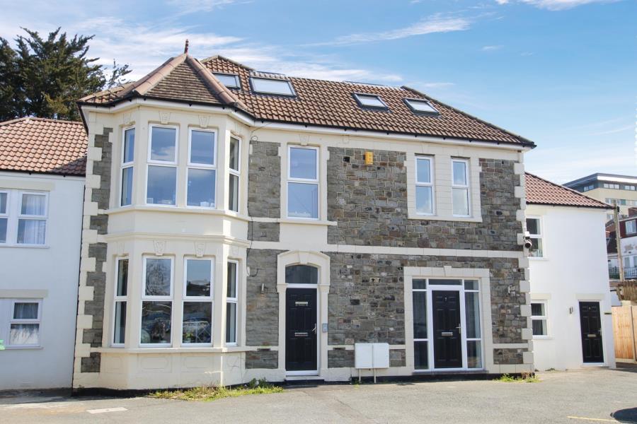 1 bed 1st Floor Flat for rent in Stapleton. From Ocean - Downend