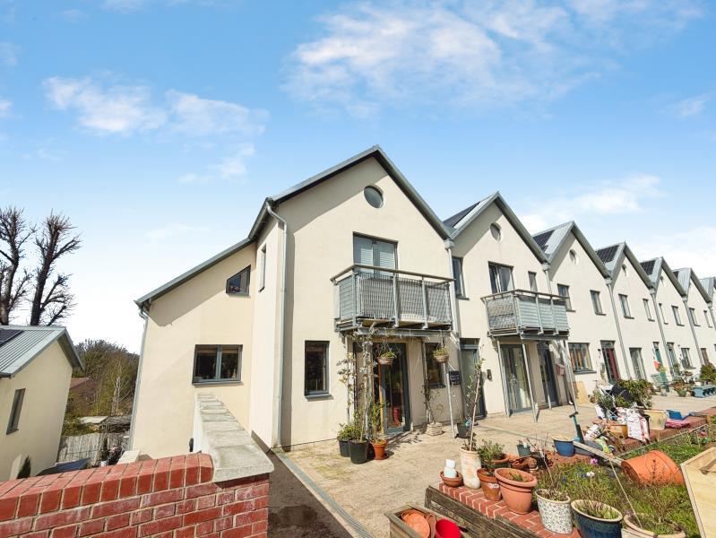 2 bed Apartment for rent in Hallen. From Ocean - Portishead