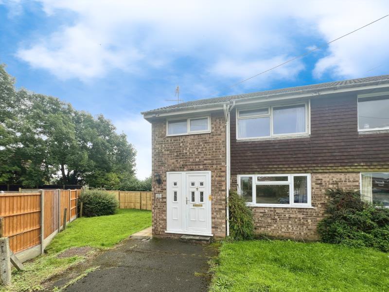 1 bed 1st Floor Flat for rent in Portishead. From Ocean - Portishead