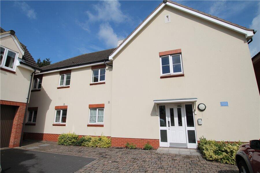 1 bed 1st Floor Flat for rent in Pill. From Ocean - Portishead