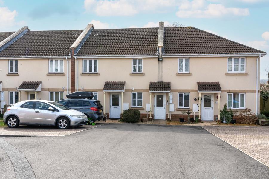 2 bed Apartment for rent in Pill. From Ocean - Portishead