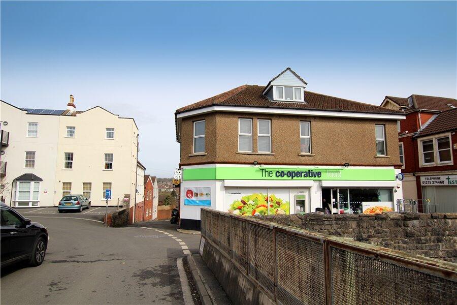 1 bed 1st Floor Flat for rent in Pill. From Ocean - Portishead