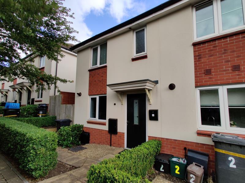 2 bed Mid Terraced House for rent in Pill. From Ocean - Portishead 2 bed Mid Terraced House for rent in Pill. From Ocean - Portishead