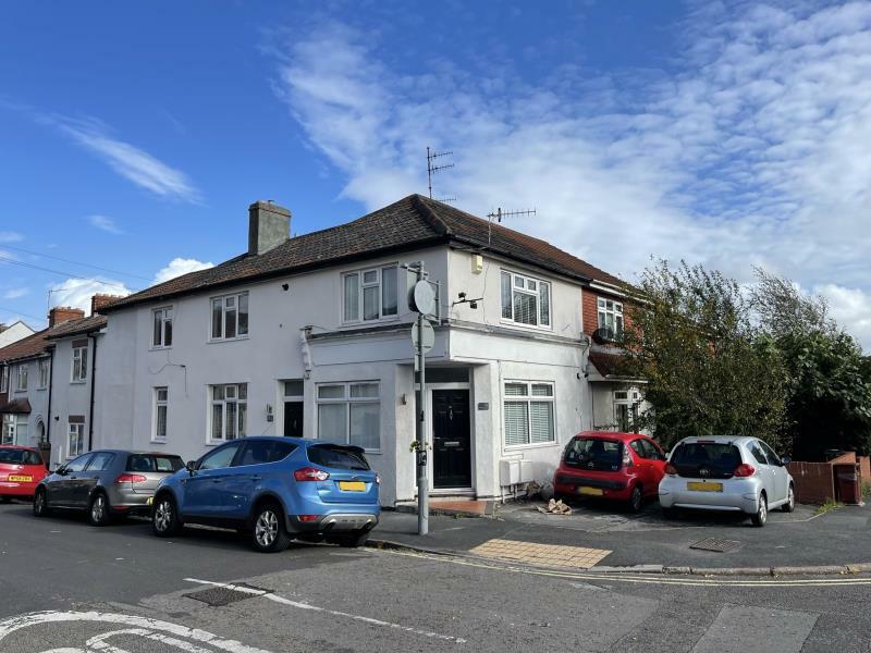 2 bed 1st Floor Flat for rent in Ashton Vale. From Ocean - Southville