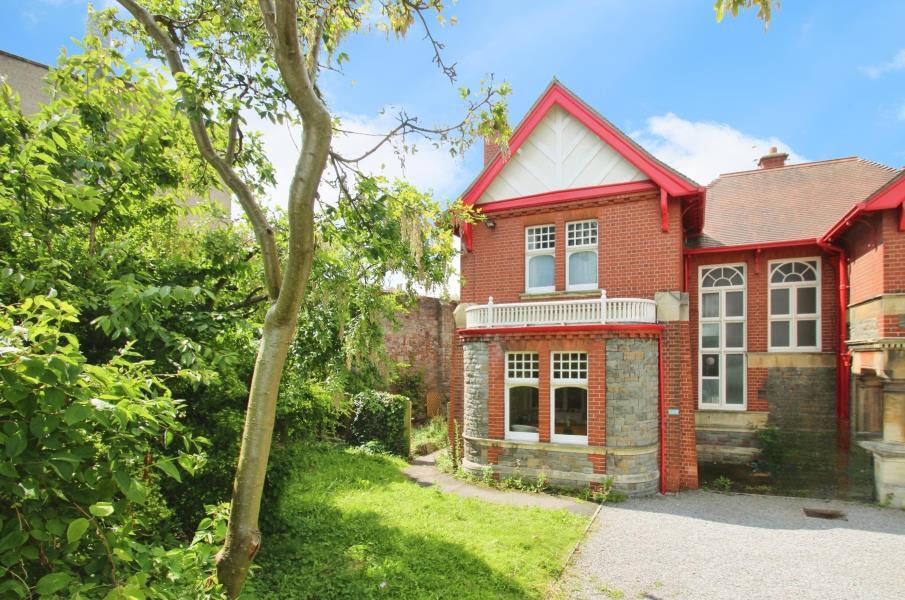 2 bed Mid Terraced House for rent in Bower Ashton. From Ocean - Southville 2 bed Mid Terraced House for rent in Bower Ashton. From Ocean - Southville
