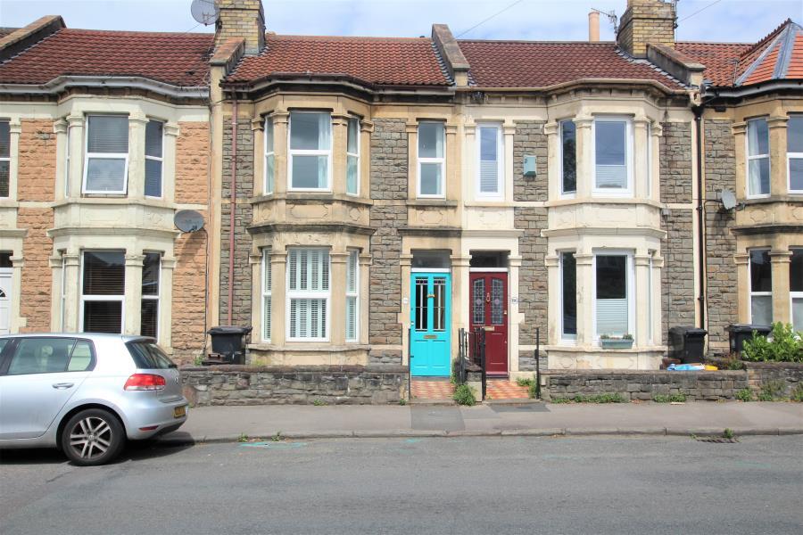 3 bed Mid Terraced House for rent in Ashton Vale. From Ocean - Southville